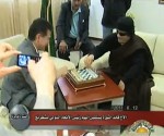 Zar del ajedrez dice que Gadafi está "calmado" pese a revueltas