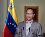 Venezuela iniciará acciones legales contra el diario El País