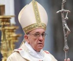 Papa Francisco crea "ministerio de Economía" del Vaticano